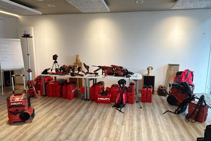 Hilti produktsortiment in den Räumlichkeiten von Elektro Brockbals