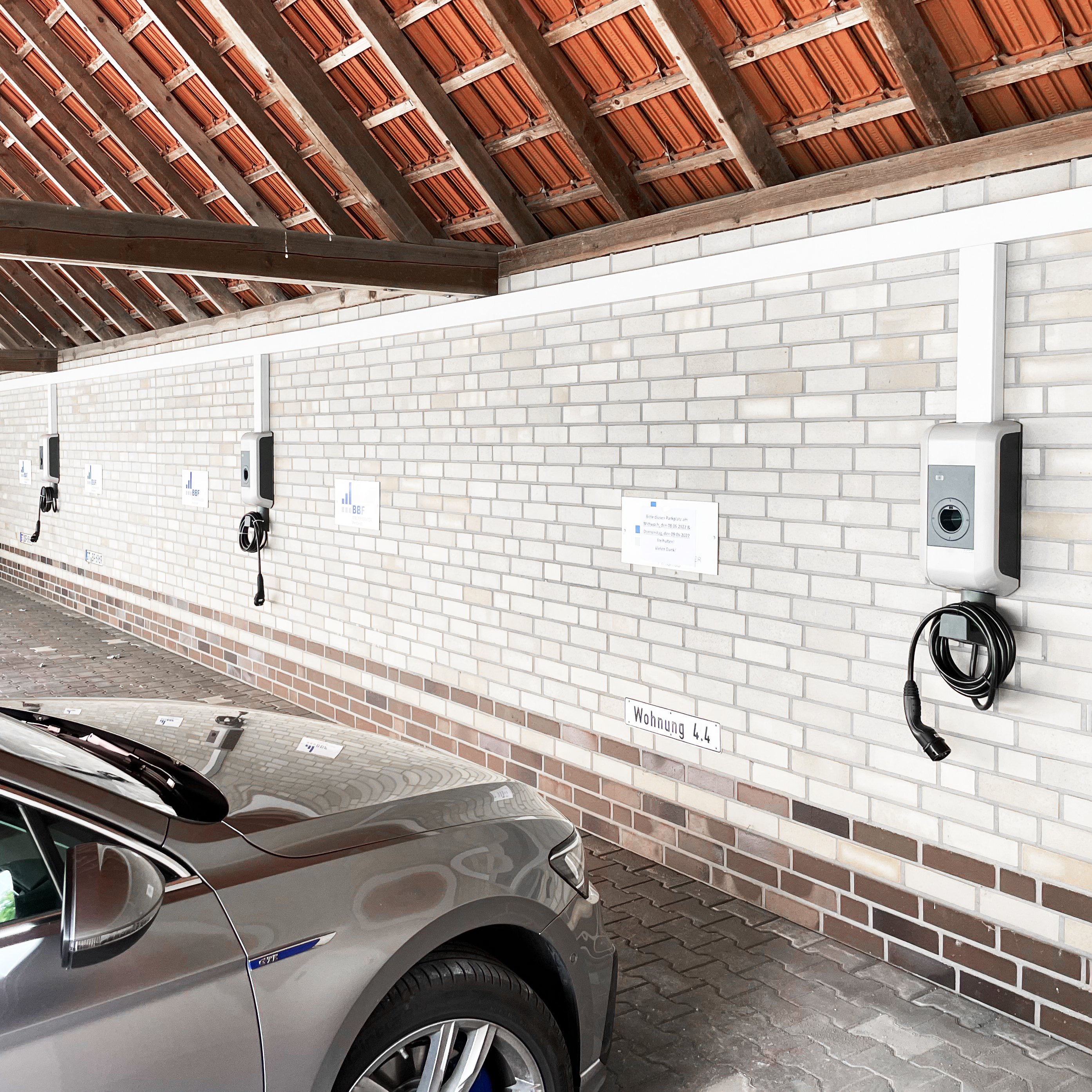 Wallboxinstallation in Garage